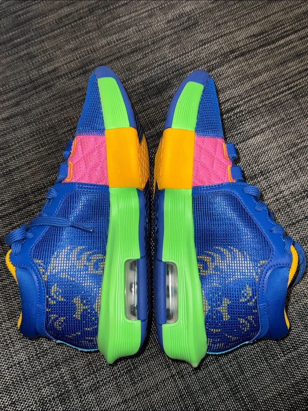 Nike LeBron Witness 8 